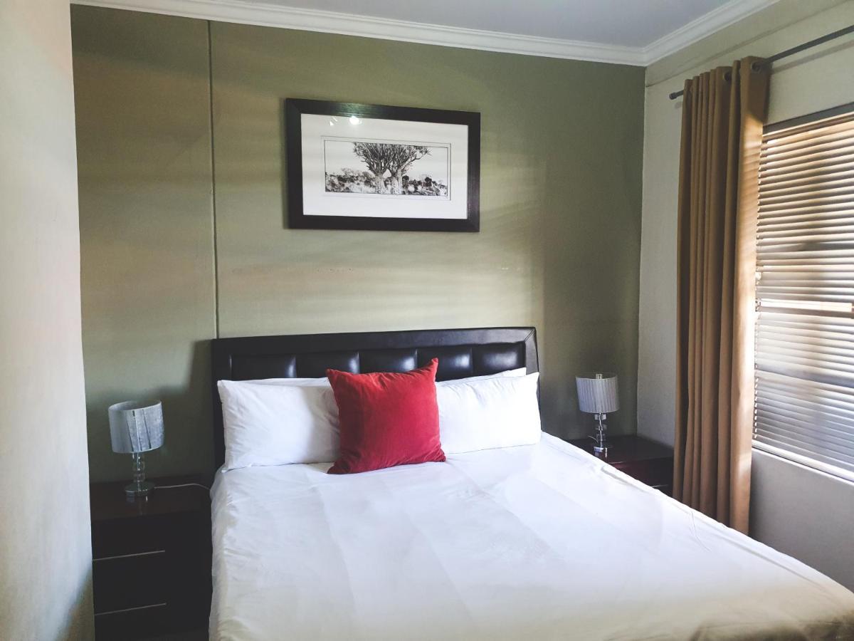 Westpoint Sandton Apartments 요하네스버그 외부 사진